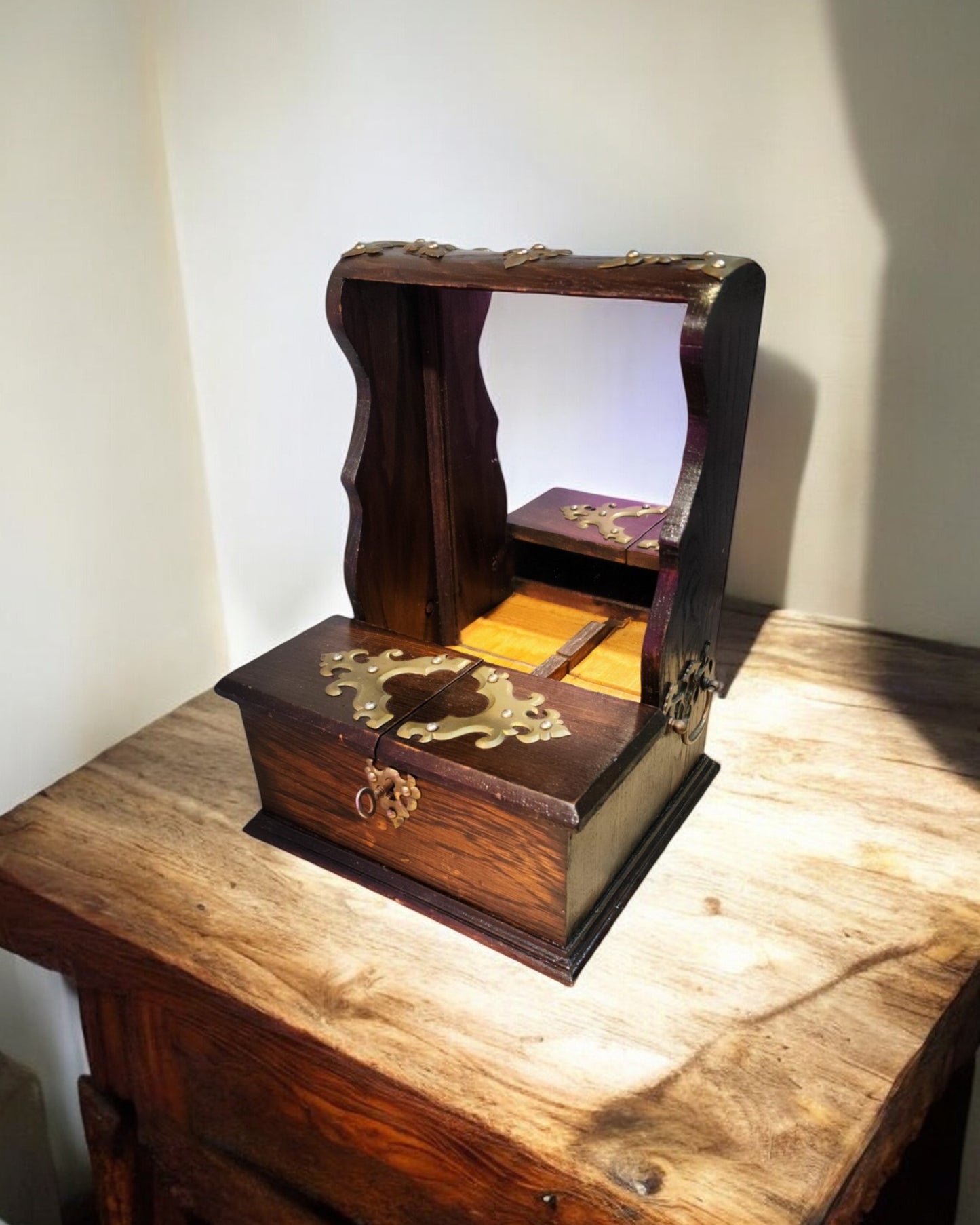 Late 19th Century Wood Cased Victorian Tantalus