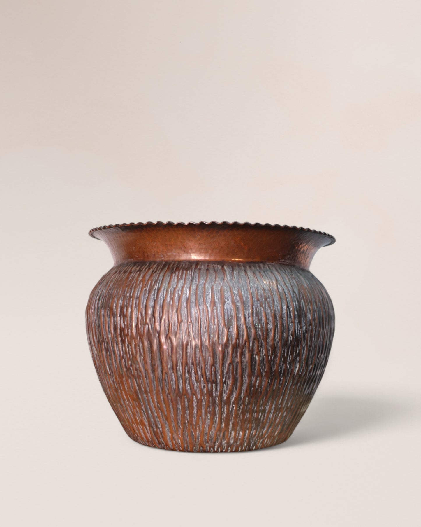 Early 20th Century Italian Handmade Copper Flowerpot